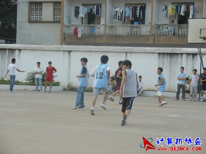 061107LQ195.JPG