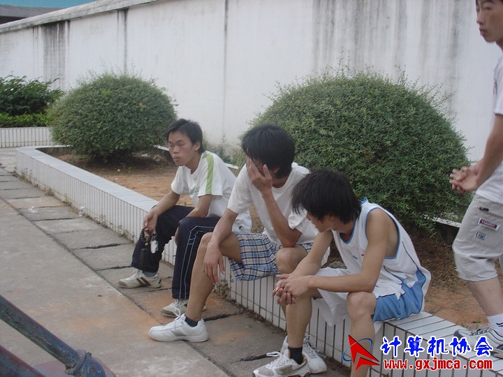 061107LQ360.JPG