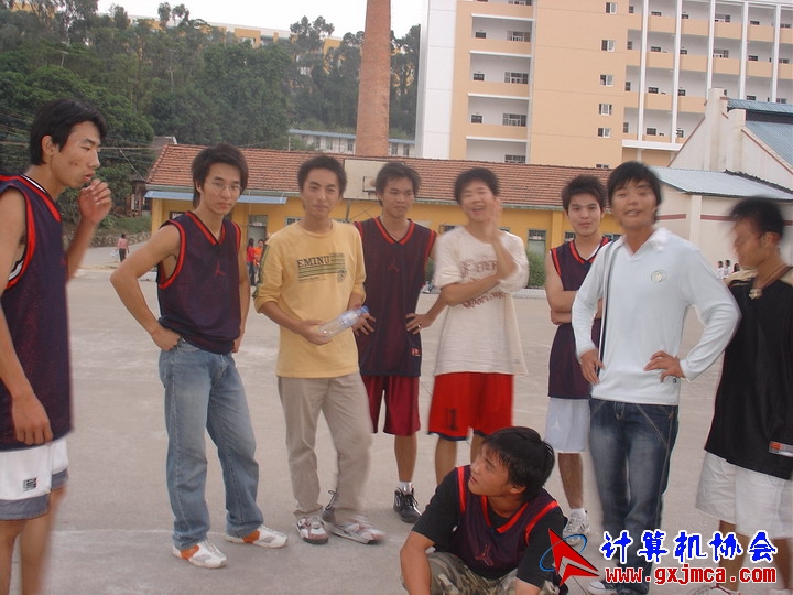061107LQ369.JPG