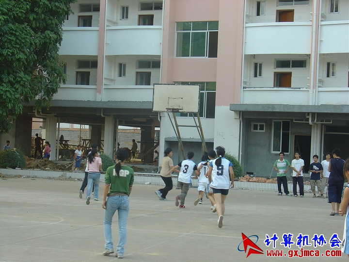 061109LQS21.JPG