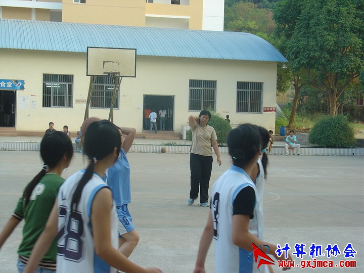 061109LQS32.JPG