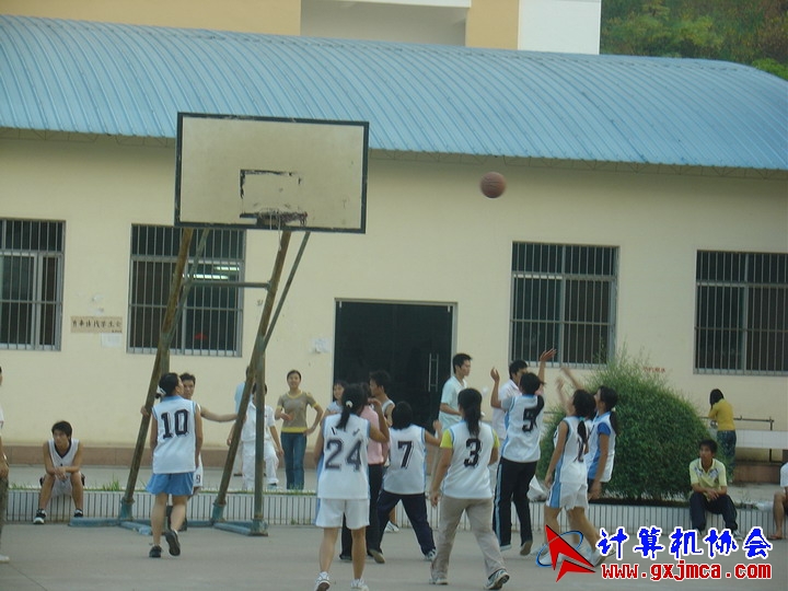 061109LQS46.JPG