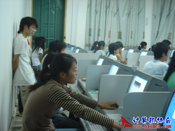 061116CA030.JPG