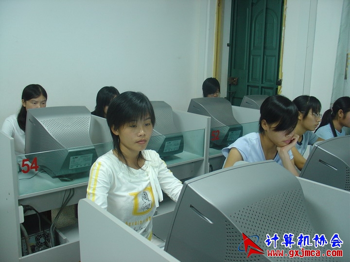 061116CA085.JPG