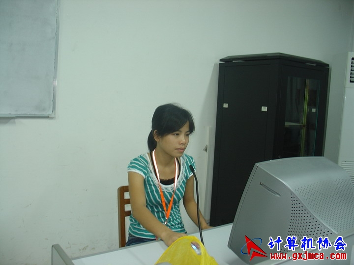 061116CA185.JPG