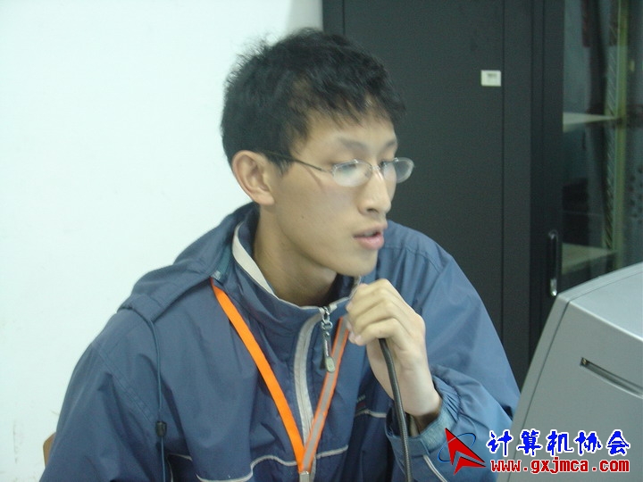 061129CA032.JPG