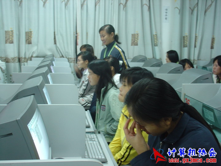 061129CA053.JPG