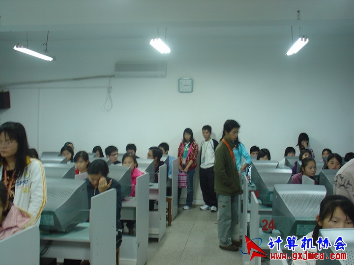 061129CA060.JPG