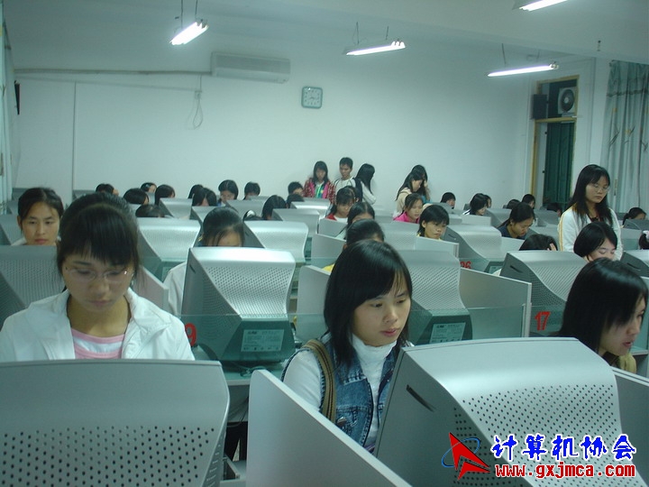 061129CA072.JPG