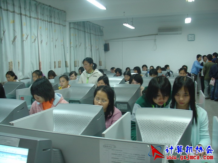 061129CA081.JPG