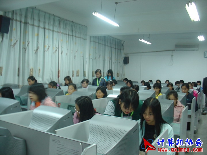 061129CA088.JPG