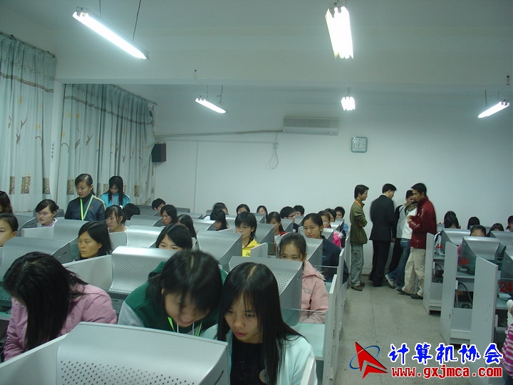 061129CA090.JPG