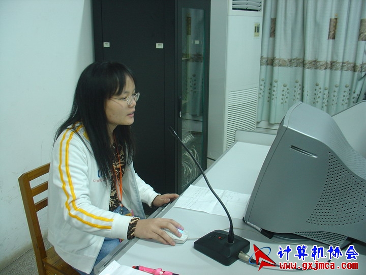 061129CA095.JPG