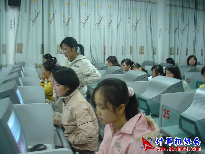 061129CA116.JPG