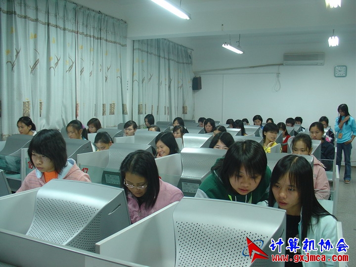 061129CA124.JPG