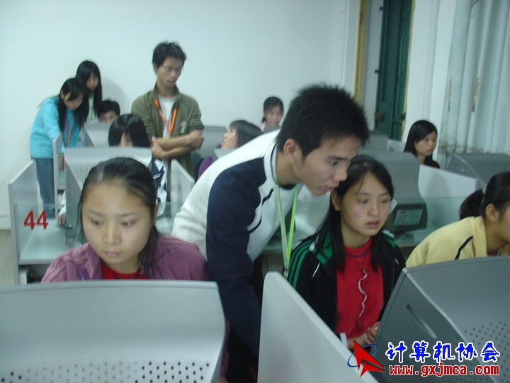061129CA146.JPG