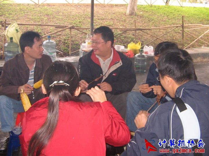 061203SKA018.JPG