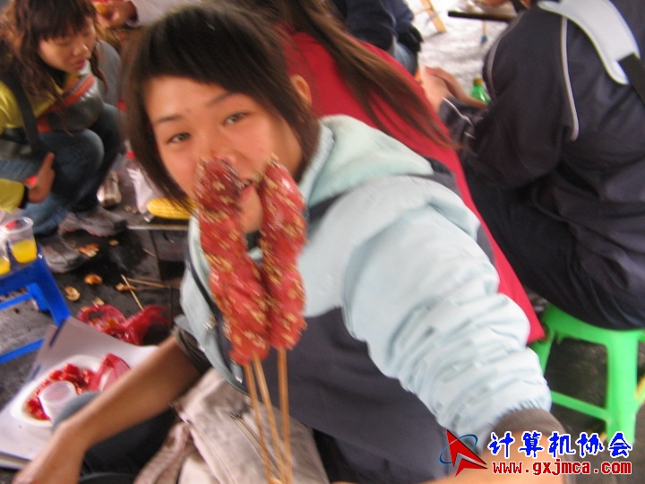 061203SKA047.JPG