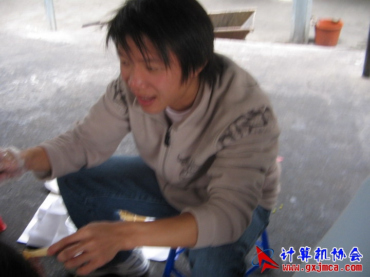 061203SKA063.JPG