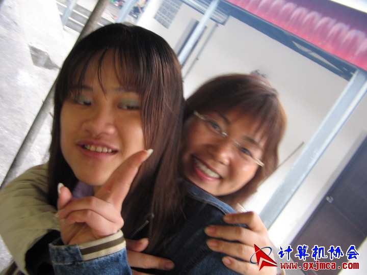061203SKA072.JPG