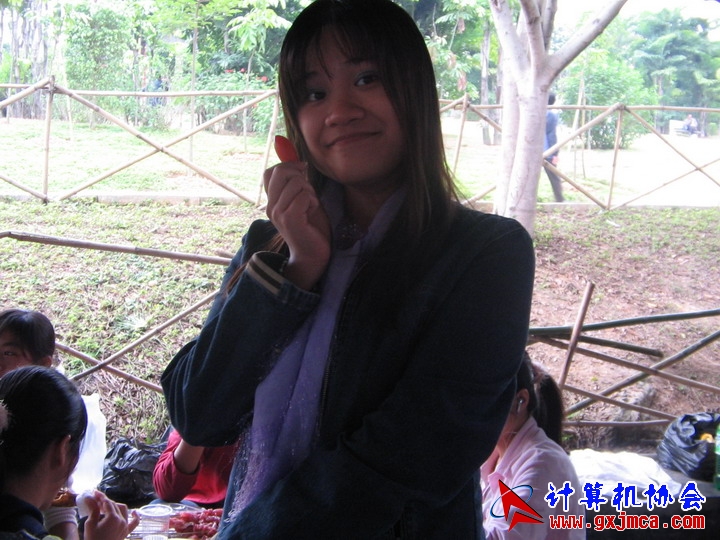 061203SKA083.JPG
