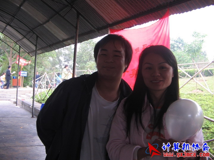 061203SKA238.JPG