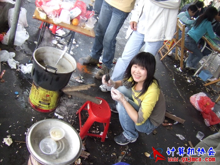 061203SKB399.JPG