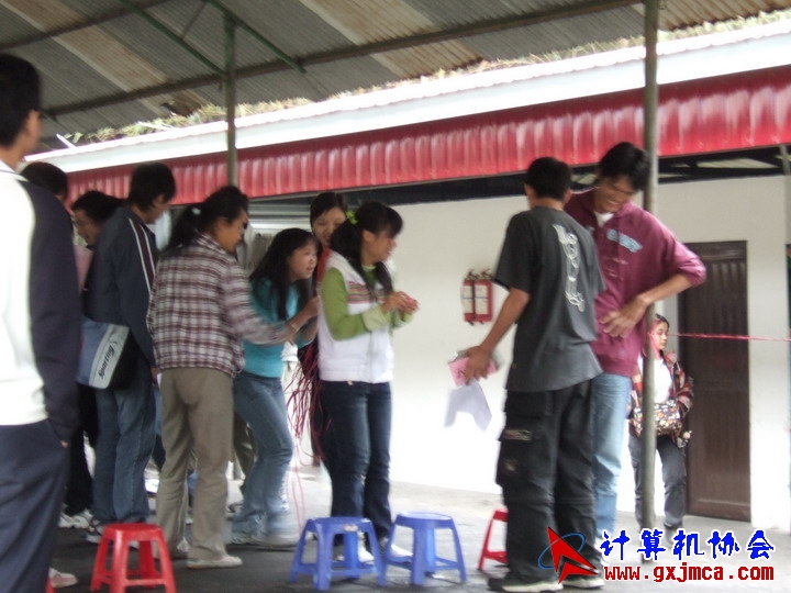 061203SKB408.JPG
