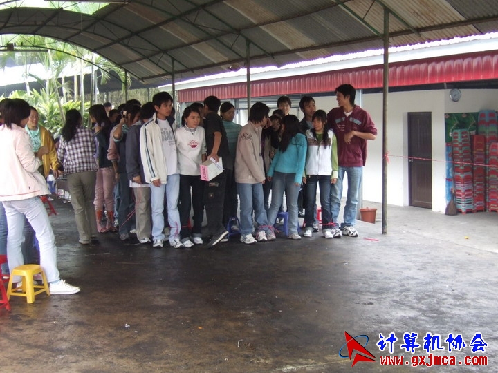 061203SKB425.JPG