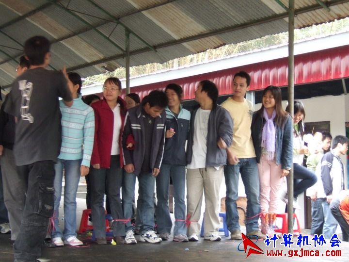 061203SKB435.JPG