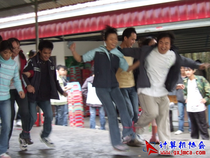 061203SKB437.JPG