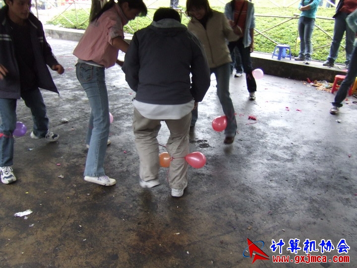 061203SKB508.JPG