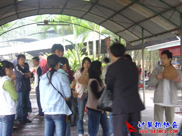 061203SKD885.JPG