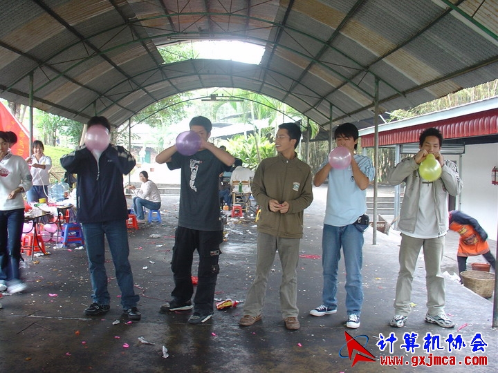 061203SKD916.JPG