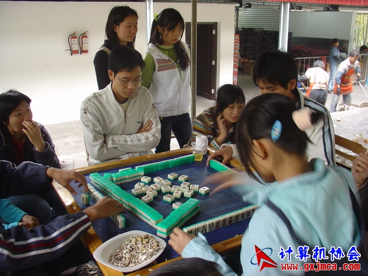 061203SKD921.JPG