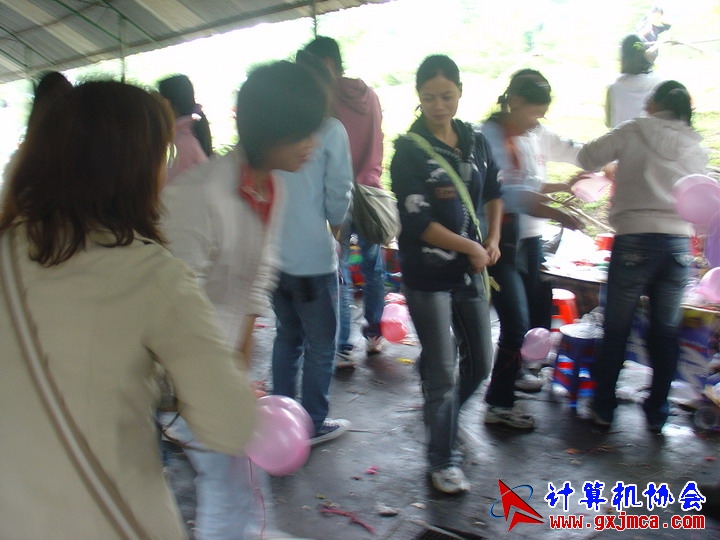 061203SKD922.JPG