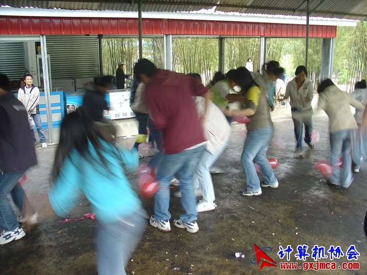 061203SKD931.JPG