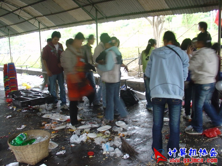 061203SKD947.JPG