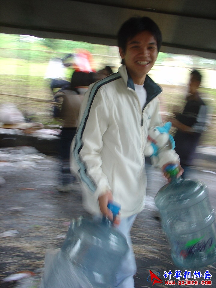 061203SKD951.JPG