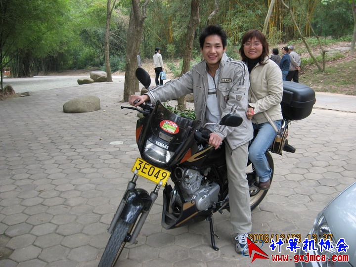 061203SKE1159.JPG
