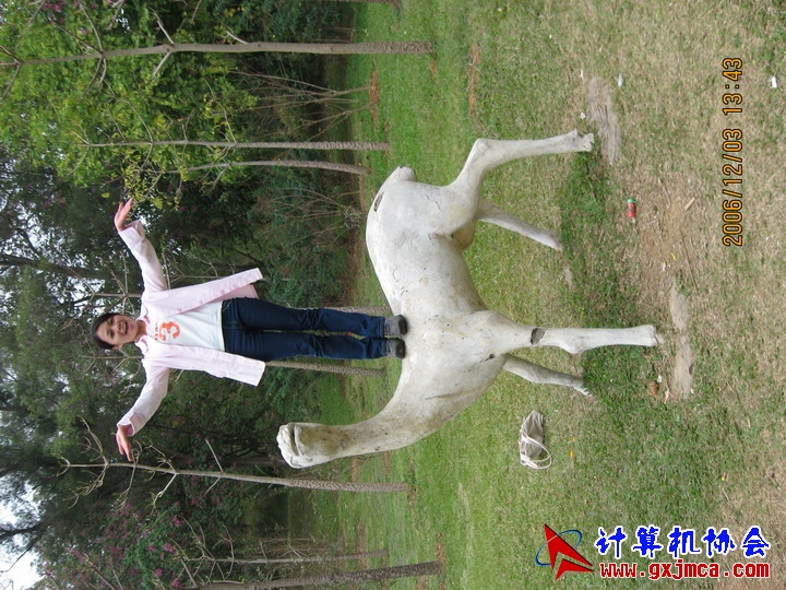 061203SKE1165.JPG