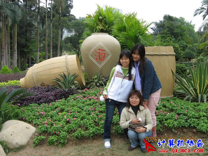061203SKE1190.JPG