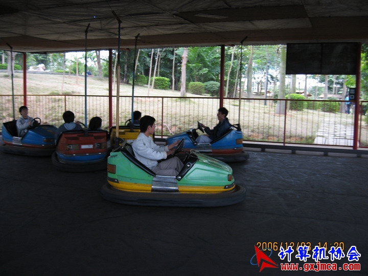 061203SKE1217.JPG