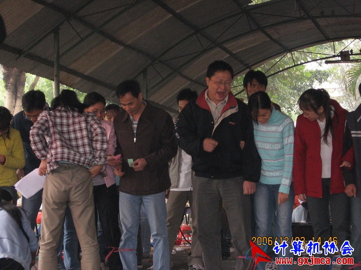 061203SKE1269.JPG