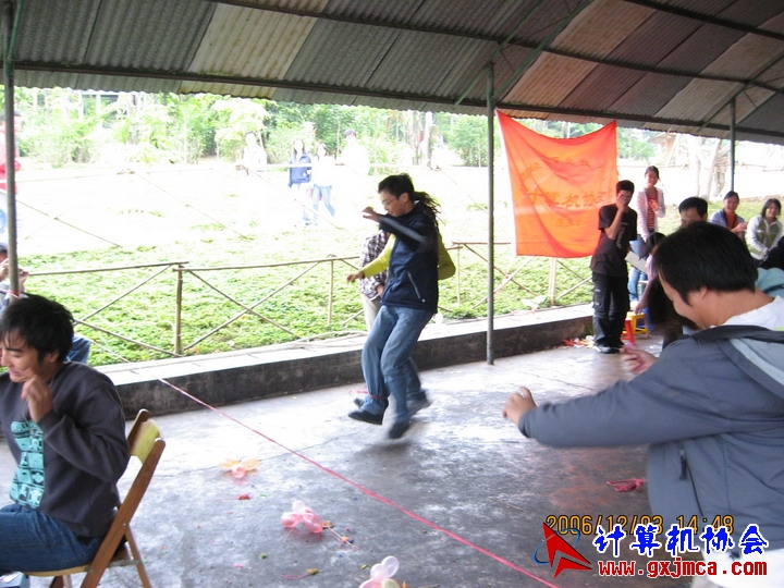 061203SKE1275.JPG