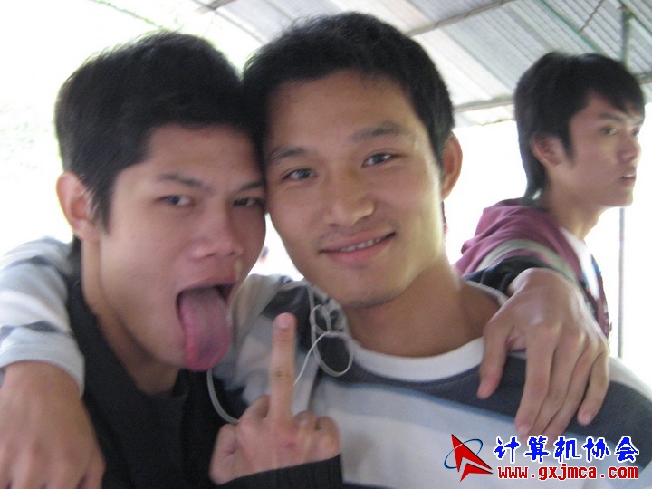 061203SKF1319.jpg