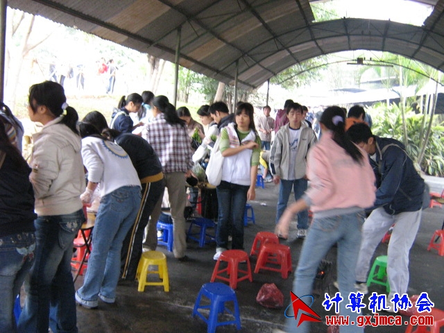061203SKF1336.jpg
