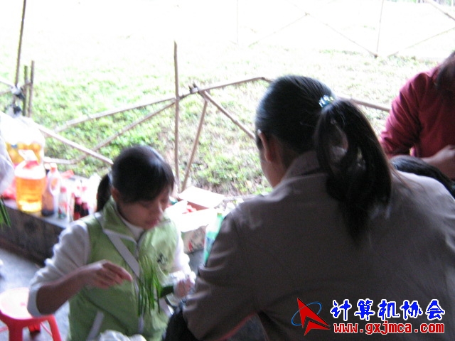 061203SKF1349.jpg