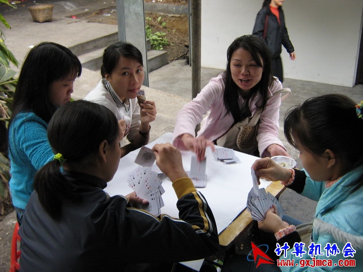 061203SKF1362.jpg