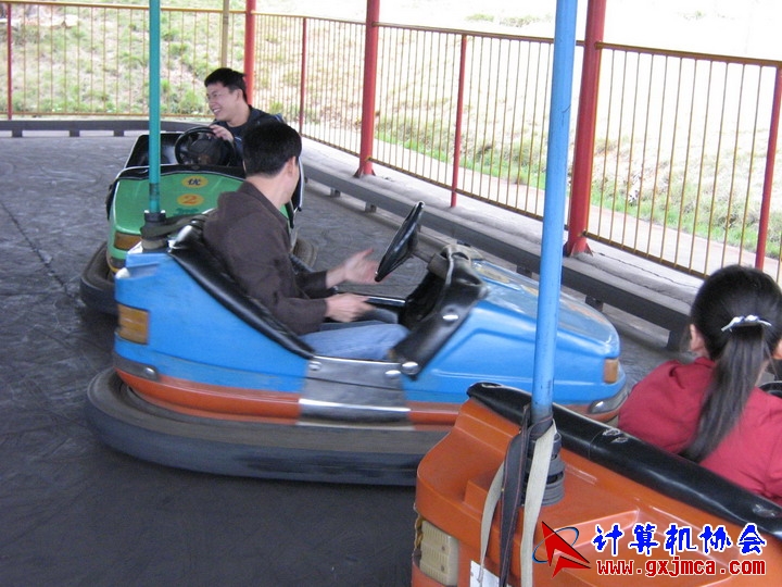 061203SKF1365.jpg